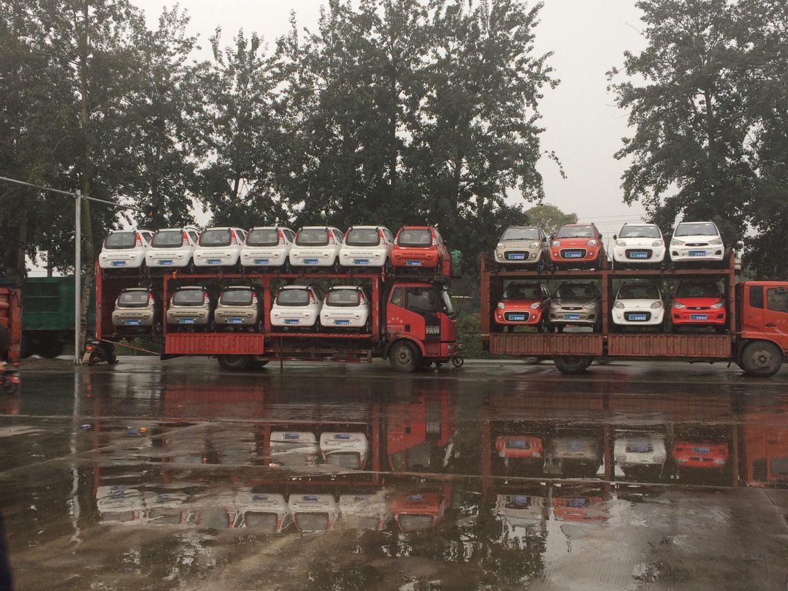 不惧风雨跃迪电动汽车批量发往陕西、内蒙古、河南等地