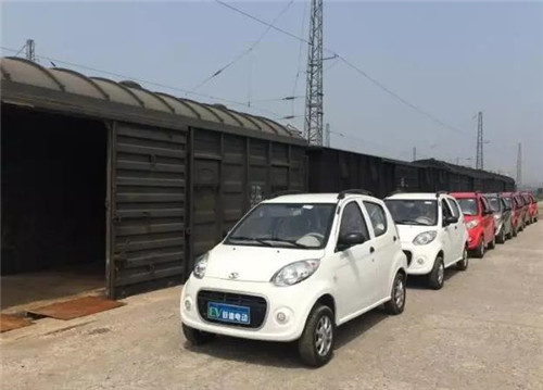 跃迪电动汽车批量发车湖南、黑龙江——跃迪·开辟货物运输新模式