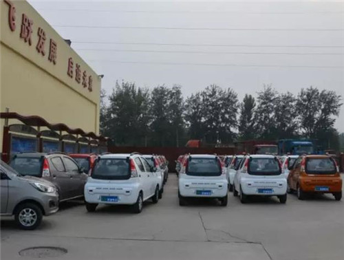 跃迪电动汽车批量发车江西、陕西——跃迪·顾客满意是我们永远不变的宗旨